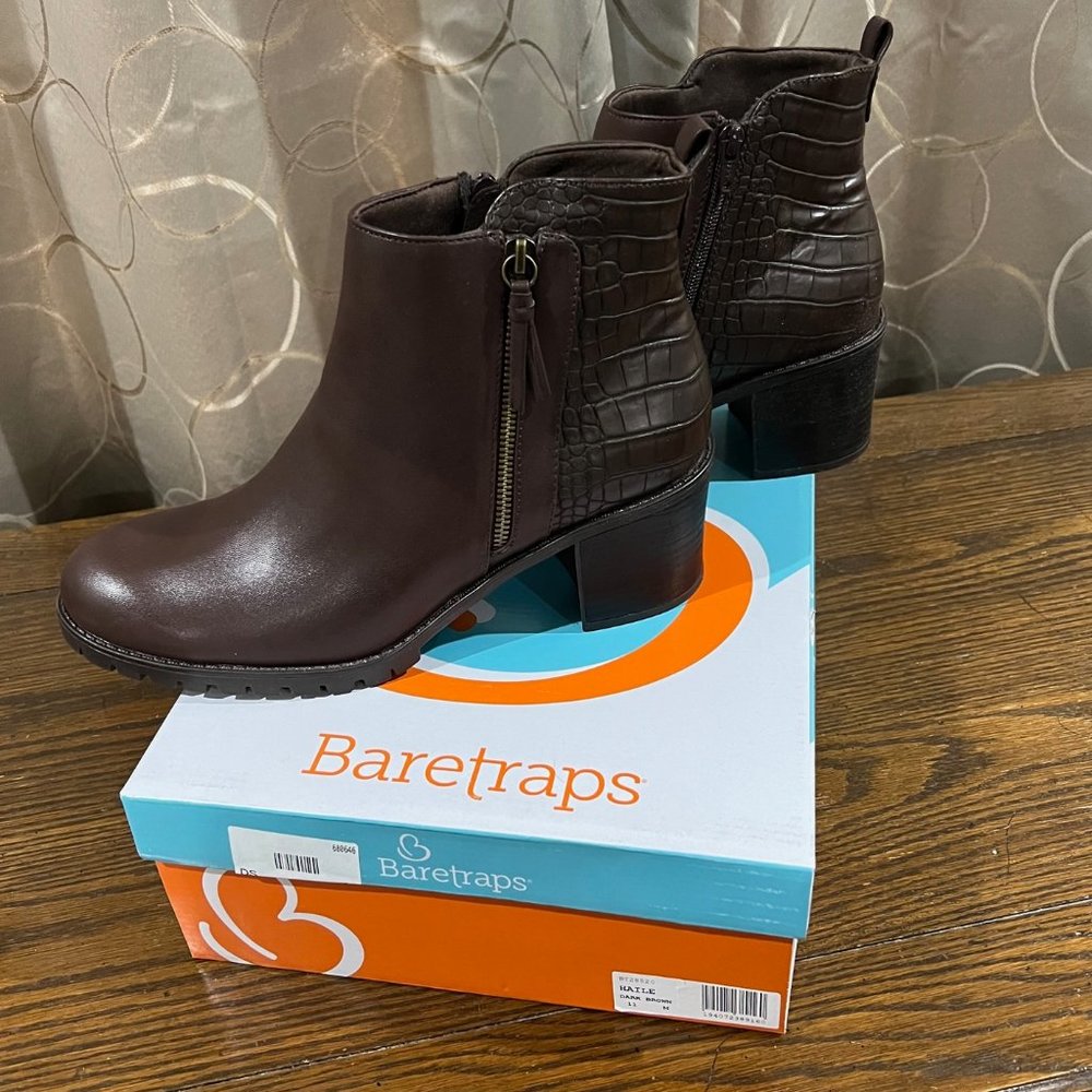 Baretraps Haile Ankle Boot   11 M  Dark Brown